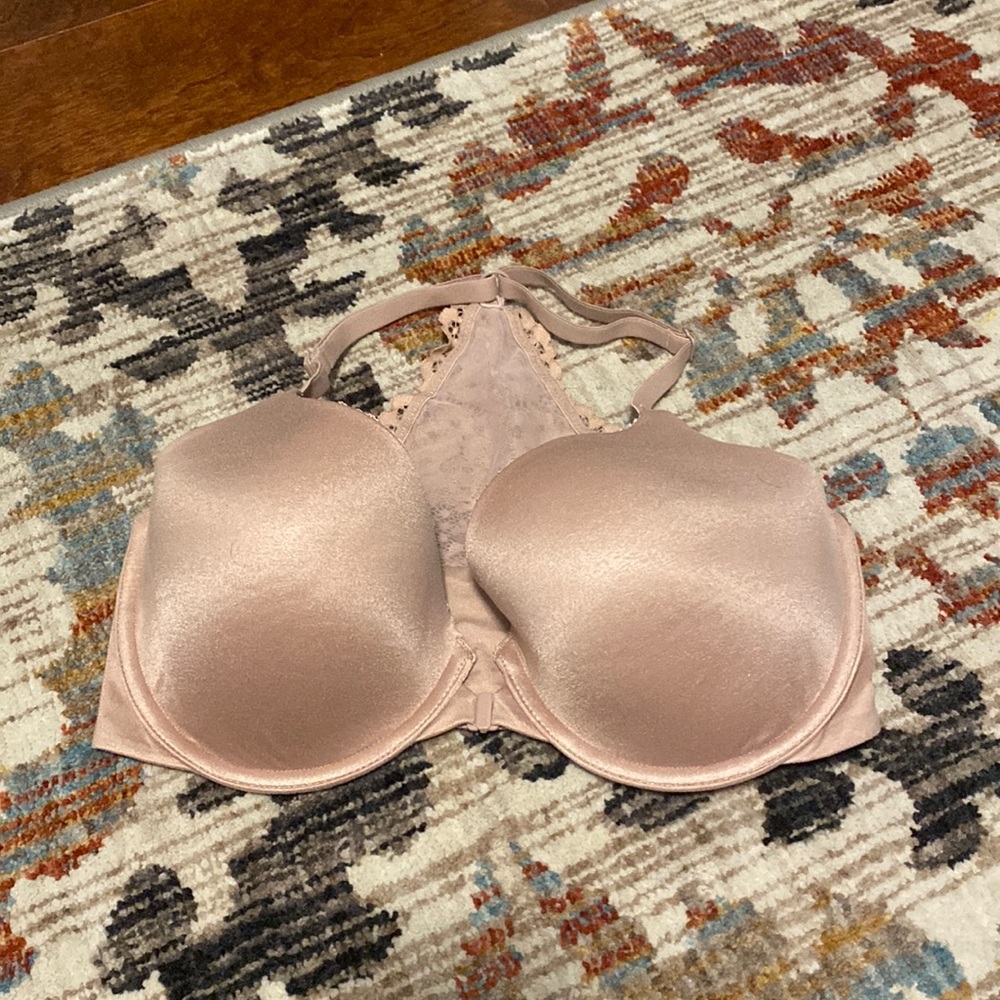 Victoria Secret Body by Victoria Racerback Demi Bra